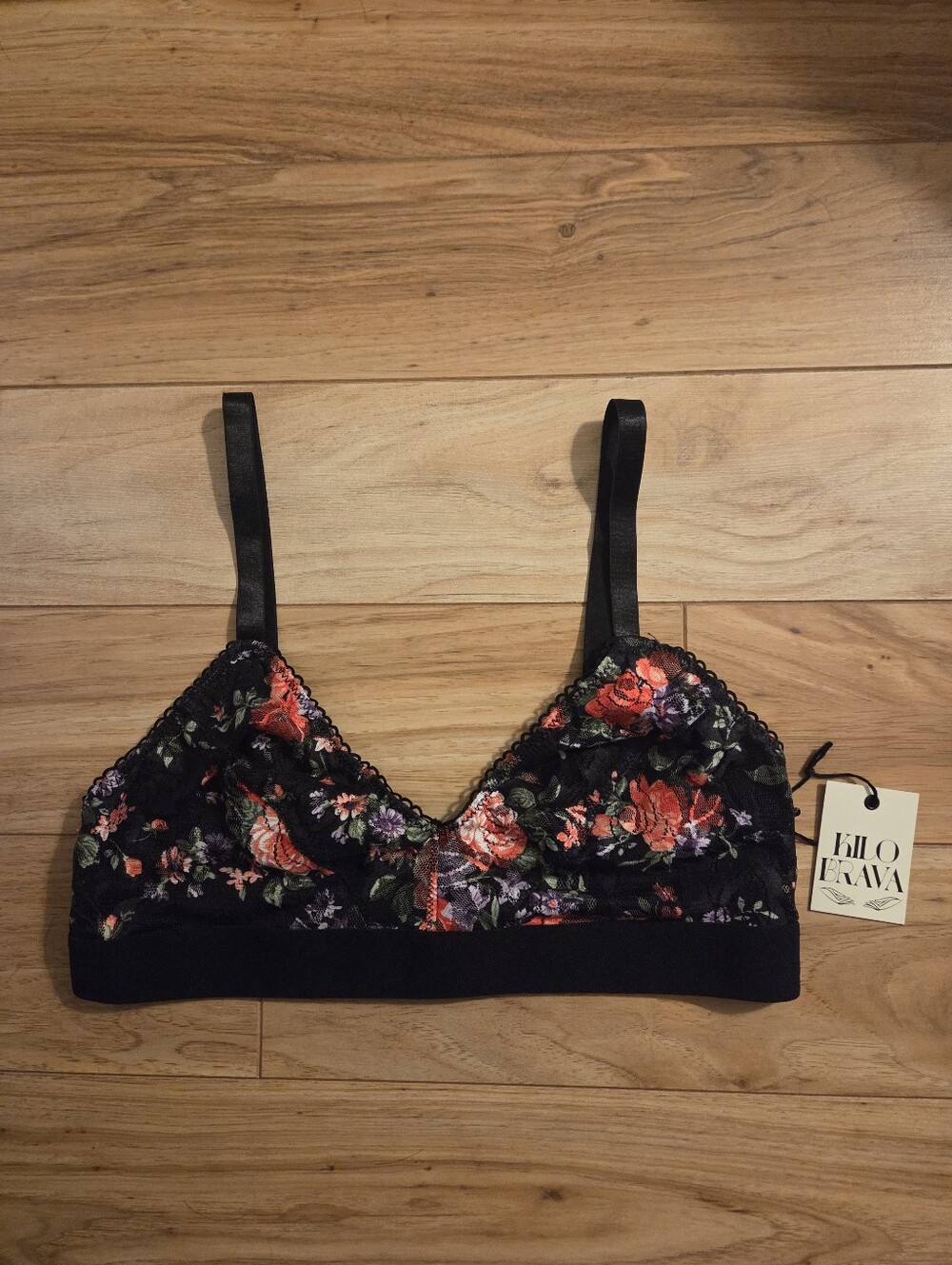 KILO BRAVA Women's Embroidered Floral  Bralette Size XL NWT